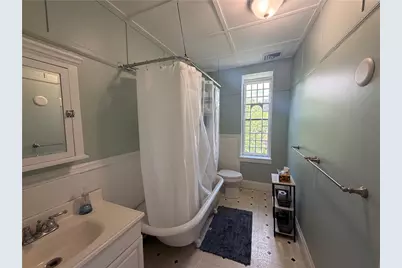 44 Everett Street #3, Newport, RI 02840 - Photo 8