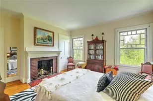 26 Diman Pl, Providence, RI 02906 - Photo 16
