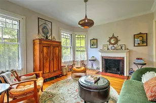 26 Diman Pl, Providence, RI 02906 - Photo 8