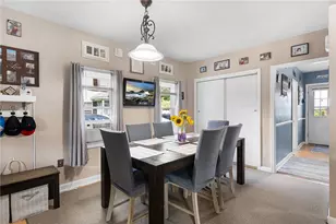 56 Cottage St, Warwick, RI 02886 - Photo 6