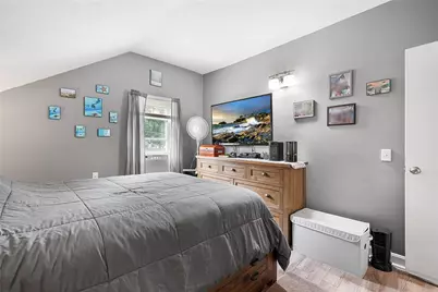 56 Cottage Street, Warwick, RI 02886 - Photo 16