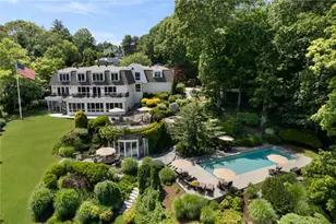 30 Angell Ct, Warwick, RI 02889 - Photo 2