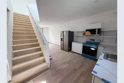 536 Smith Street #201, Providence, RI 02908 - Photo 2
