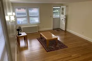 285 Knollwood Ave Ave, Cranston, RI 02910 - Photo 2