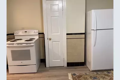 285 Knollwood Avenue Avenue, Cranston, RI 02910 - Photo 10