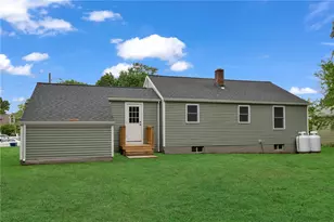 142 Yucatan Dr, Warwick, RI 02889 - Photo 24