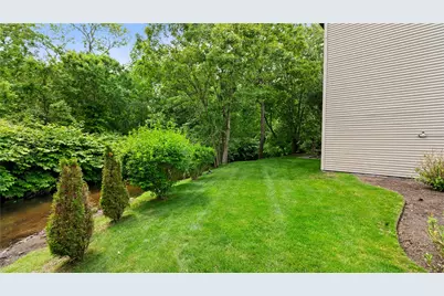 131 Fordson Avenue #4, Cranston, RI 02910 - Photo 18