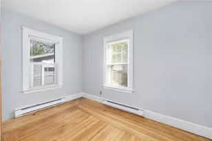 68 Covel Cir, Warwick, RI 02888 - Photo 8