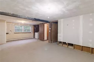 350 Essex Rd, North Kingstown, RI 02852 - Photo 24
