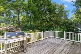 350 Essex Rd, North Kingstown, RI 02852 - Photo 34