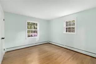 350 Essex Rd, North Kingstown, RI 02852 - Photo 16