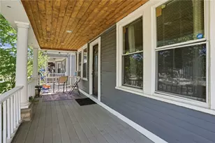 132 Roger Williams Ave, Providence, RI 02907 - Photo 4