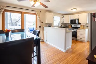 47 Long St, Warwick, RI 02888 - Photo 10