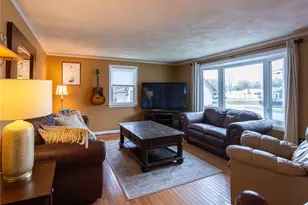 47 Long St, Warwick, RI 02888 - Photo 6