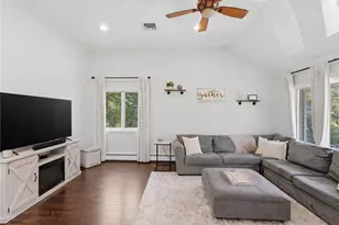 20 Stony Ln, North Kingstown, RI 02852 - Photo 4