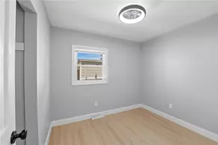 75 Atwood St, Providence, RI 02909 - Photo 12