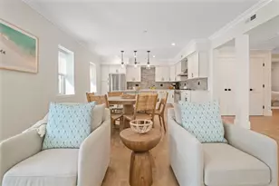 2 Eastnor Rd, Newport, RI 02840 - Photo 6