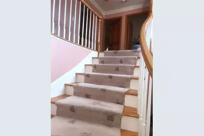139 Honeyman Avenue, Middletown, RI 02842 - Photo 10