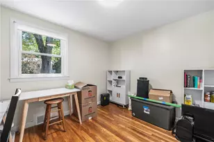 10 Craigie St, North Providence, RI 02911 - Photo 18