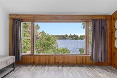 432 Lake Shore Drive, Warwick, RI 02889 - Photo 4
