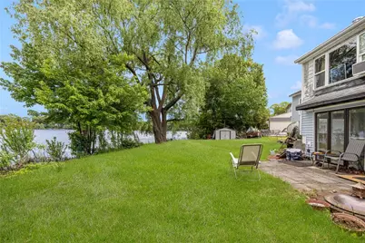 432 Lake Shore Drive, Warwick, RI 02889 - Photo 16