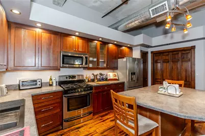 404 Roosevelt Avenue #204G, Central Falls, RI 02863 - Photo 4