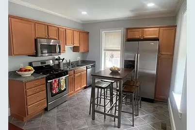 1746 Lonsdale Avenue #A, Lincoln, RI 02865 - Photo 4