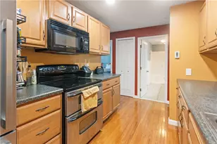 117 John St, Lincoln, RI 02865 - Photo 2