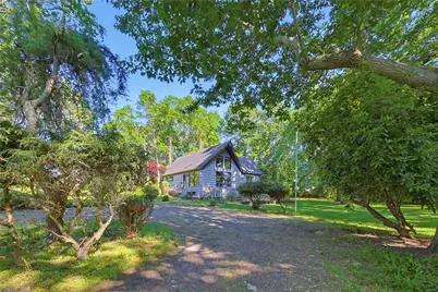 22 A Bridgetown Road, Narragansett, RI 02882 - Photo 2