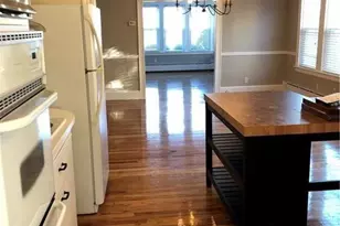 73 Overhill Rd, Providence, RI 02906 - Photo 8