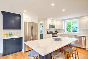 1 Cheshire Dr, Barrington, RI 02806 - Photo 6