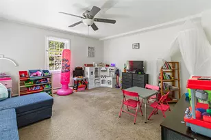 41 Dexter Rock Rd, Lincoln, RI 02865 - Photo 12