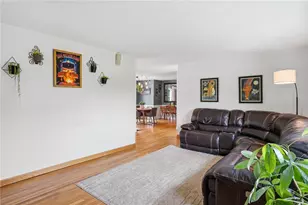 7 Fox Ridge Dr, Richmond, RI 02898 - Photo 6