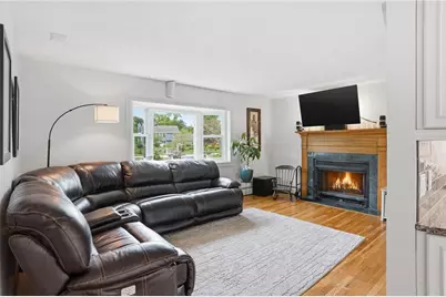 7 Fox Ridge Drive, Richmond, RI 02898 - Photo 4