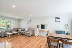 100 E View Ave, Cranston, RI 02920 - Photo 16