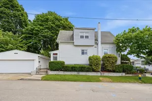 123 Oxford St, Cranston, RI 02920 - Photo 4