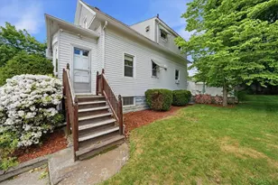 123 Oxford St, Cranston, RI 02920 - Photo 8