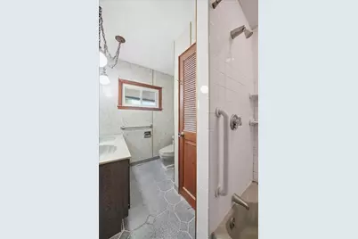 123 Oxford Street, Cranston, RI 02920 - Photo 32
