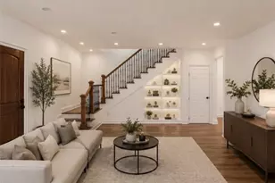 57 Gould St, Newport, RI 02840 - Photo 4