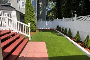 57 Gould St, Newport, RI 02840 - Photo 12