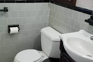 15 Ludlow Rd, Middletown, RI 02842 - Photo 8