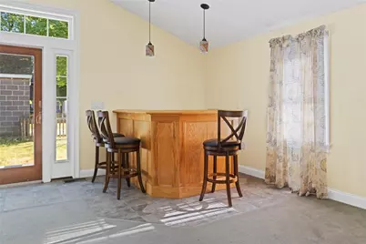 245 Hughes Avenue, Pawtucket, RI 02861 - Photo 18