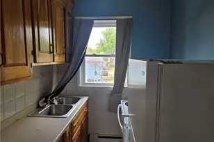 30 Cumberland St, Cumberland, RI 02864 - Photo 20