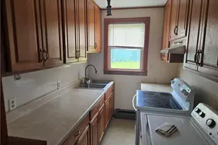 30 Cumberland St, Cumberland, RI 02864 - Photo 6