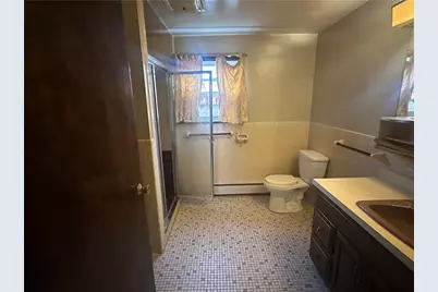 39 Locust Street, Pawtucket, RI 02860 - Photo 12