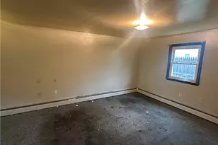 39 Locust St, Pawtucket, RI 02860 - Photo 16