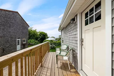 39 Edwards Avenue, South Kingstown, RI 02879 - Photo 8