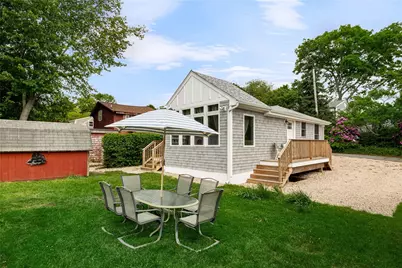 39 Edwards Avenue, South Kingstown, RI 02879 - Photo 4