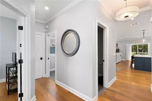 48 Travelers Ct, East Greenwich, RI 02818 - Photo 2