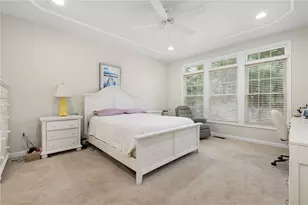 132 Camden Ct, South Kingstown, RI 02879 - Photo 18